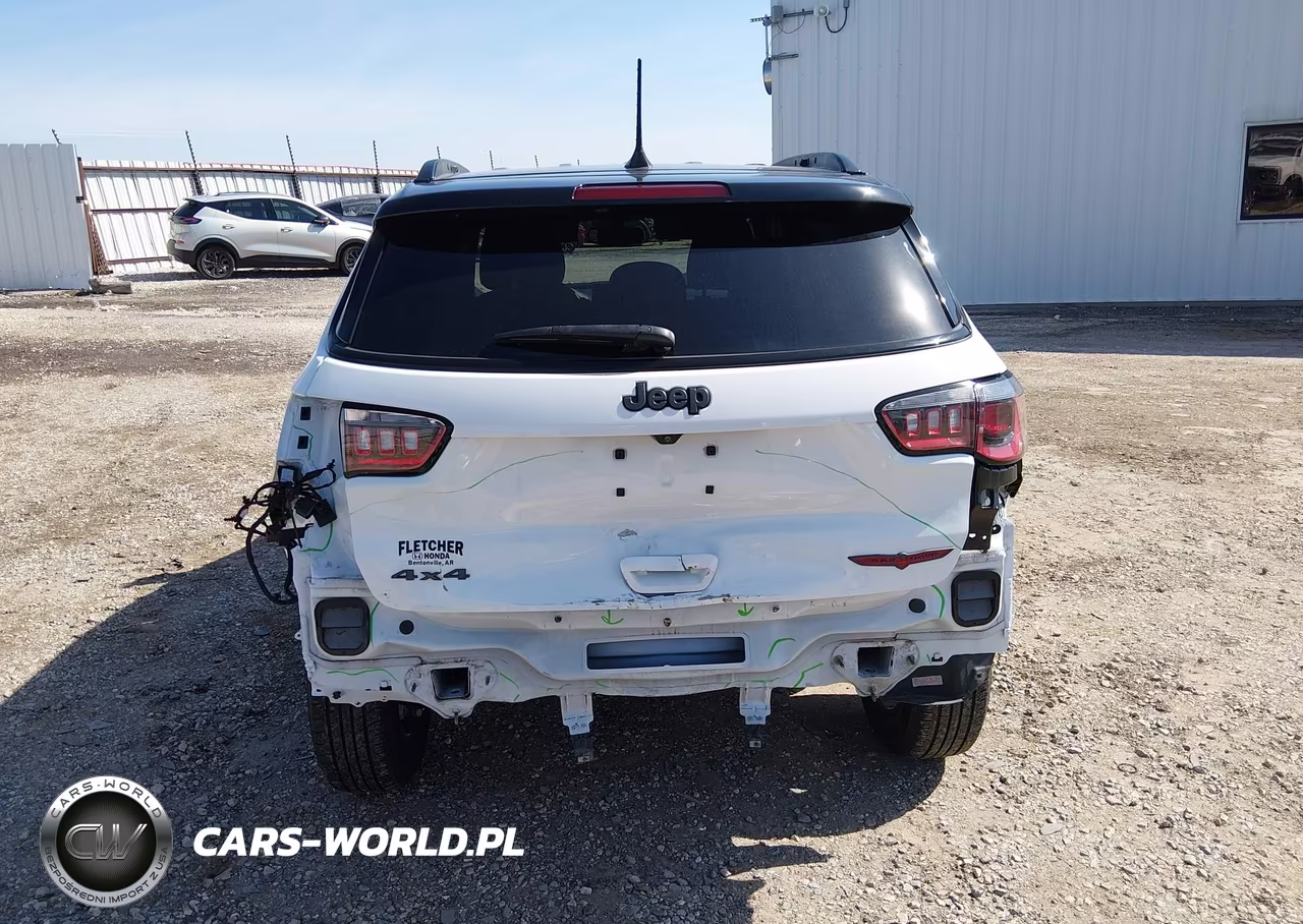 2024 Jeep Compass Trailhawk 4X4 VIN:3C4NJDDN5RT609391 - 17