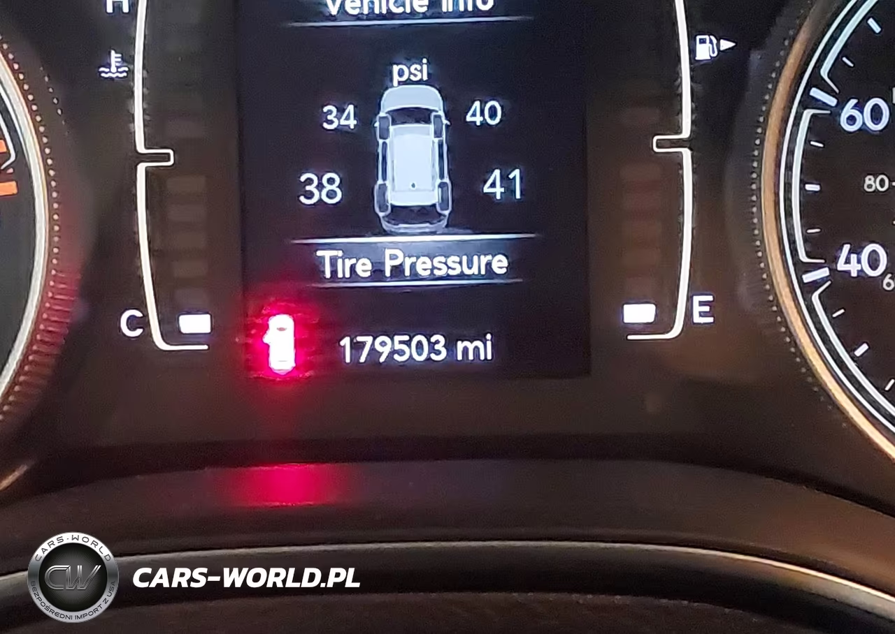 2019 Jeep Cherokee Latitude Plus Fwd VIN:1C4PJLLB5KD184597 - 12