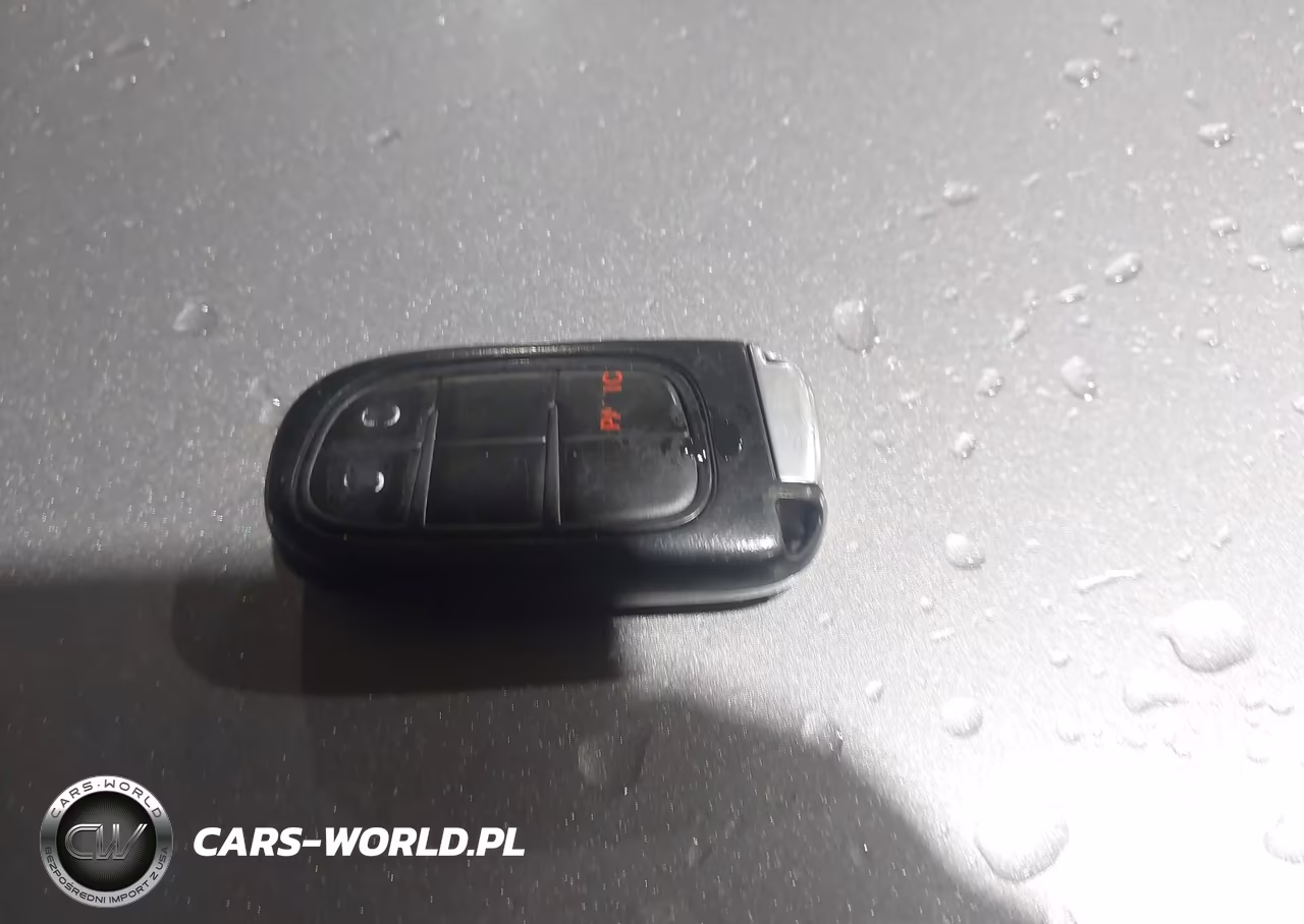 2019 Jeep Cherokee Latitude Plus Fwd VIN:1C4PJLLB5KD184597 - 9