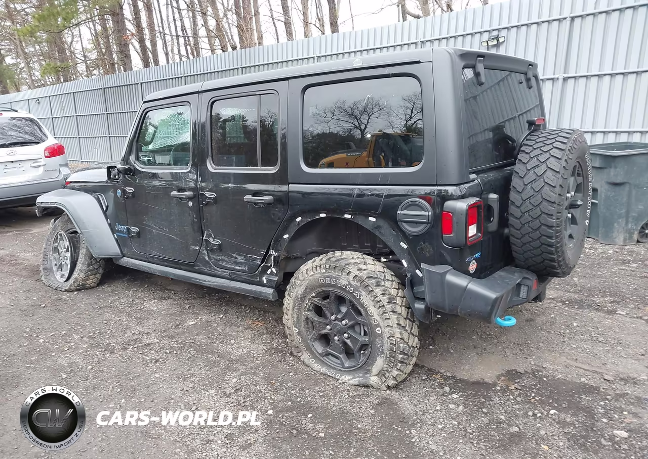 2023 Jeep Wrangler 4Xe 4X4 VIN:1C4JJXN6XPW605335 - 3