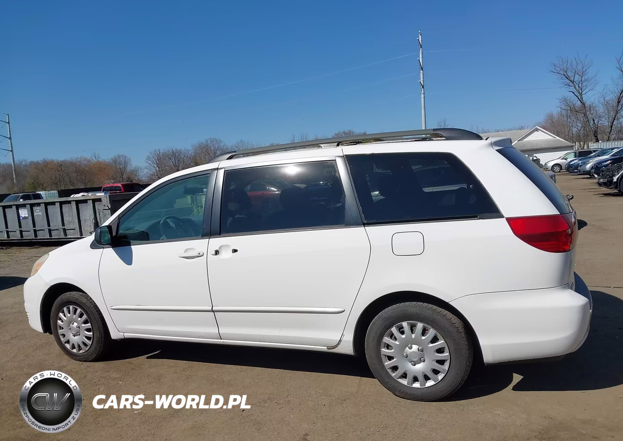 2005 Toyota Sienna Le VIN:5TDZA23C65S358326 - 14