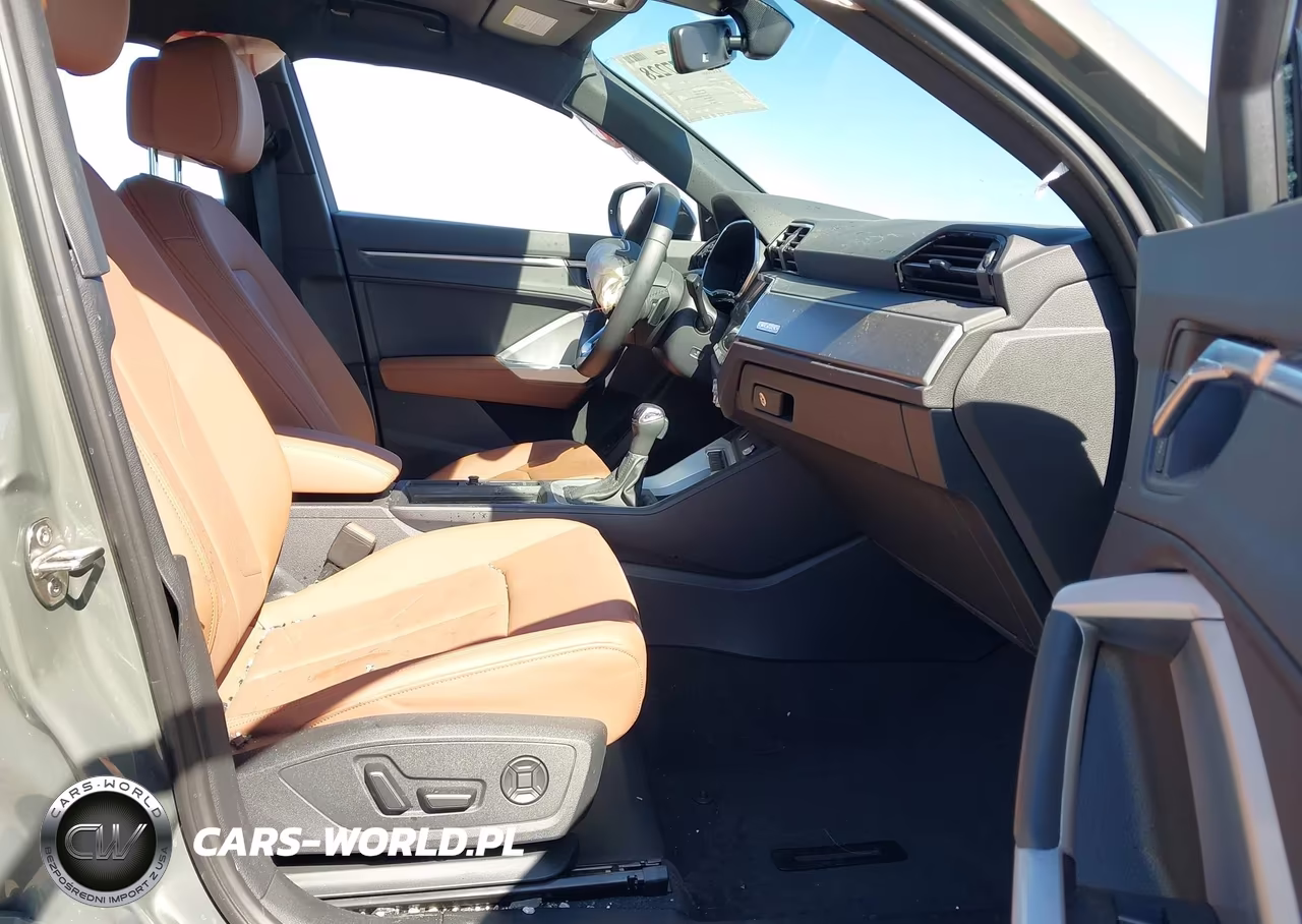 2025 Audi Q3 Premium 45 Tfsi S Line Quattro Tiptronic VIN:WA1EECF37S1053683 - 5