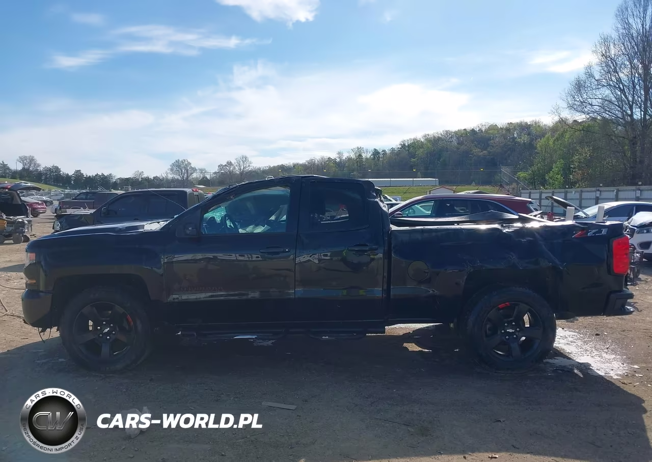2018 Chevrolet Silverado 1500 2Lt VIN:1GCVKREC4JZ275780 - 15