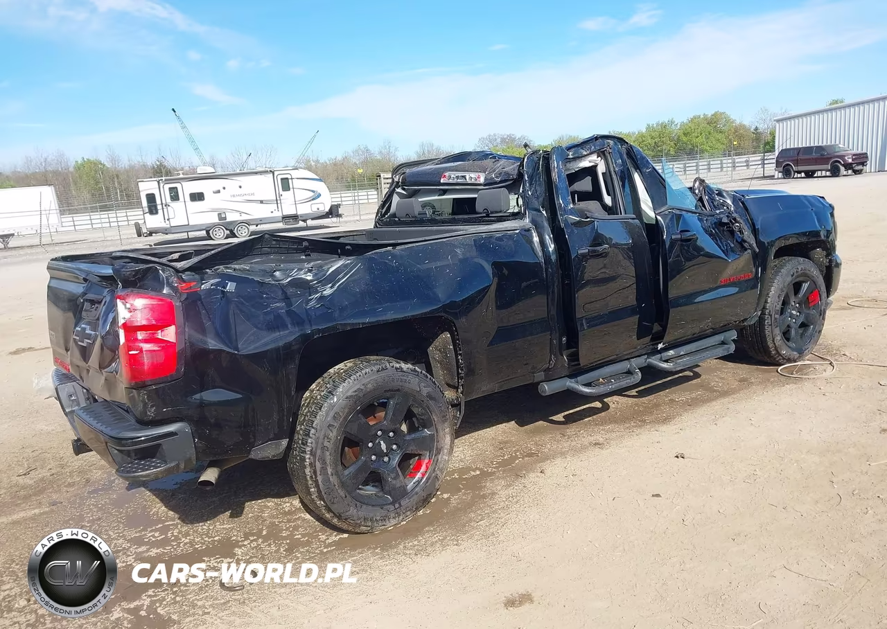 2018 Chevrolet Silverado 1500 2Lt VIN:1GCVKREC4JZ275780 - 4
