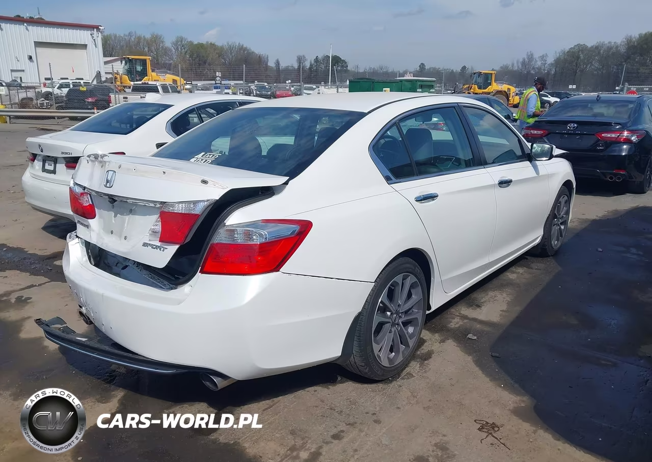 2015 Honda Accord Sport VIN:1HGCR2F5XFA234748 - 4