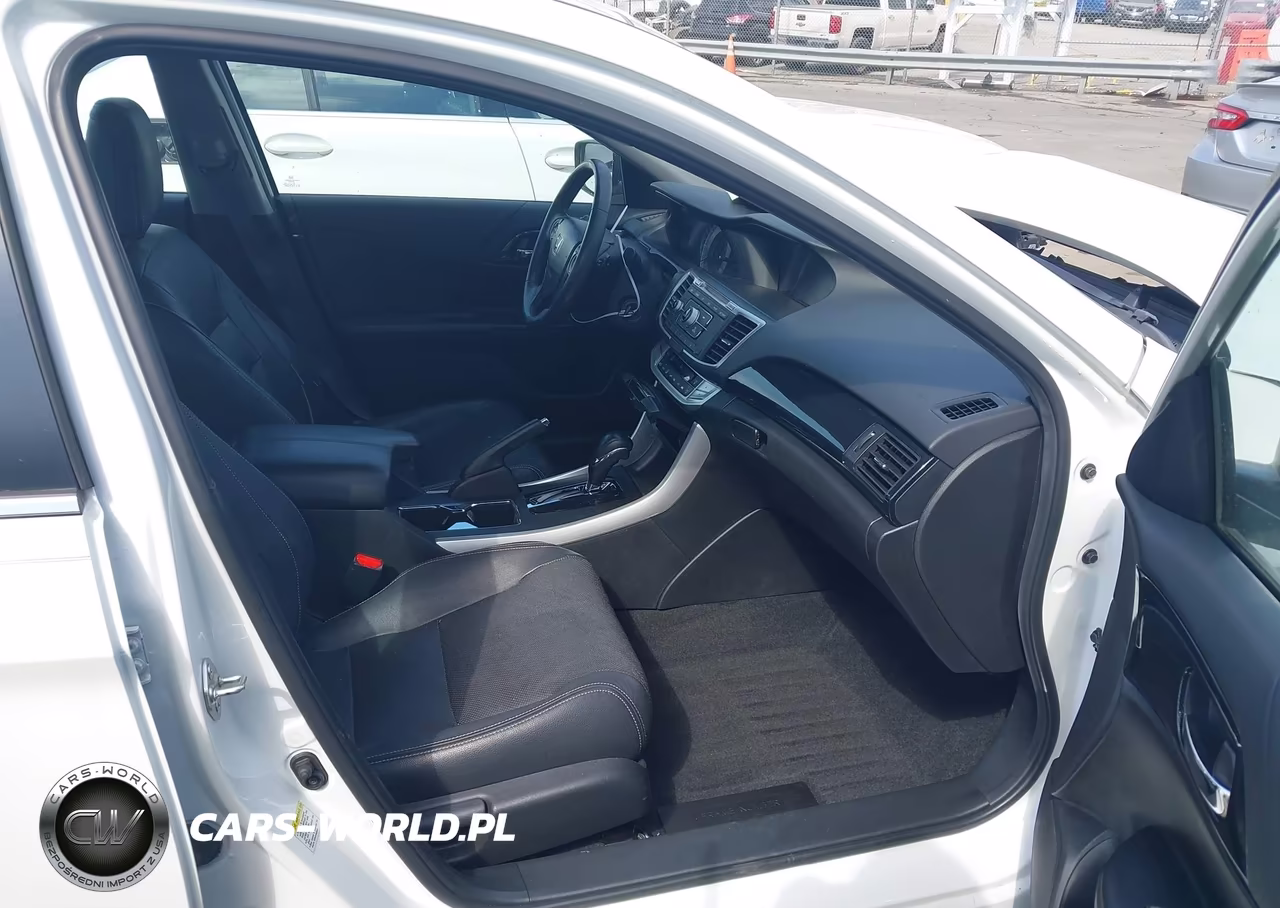 2015 Honda Accord Sport VIN:1HGCR2F5XFA234748 - 5