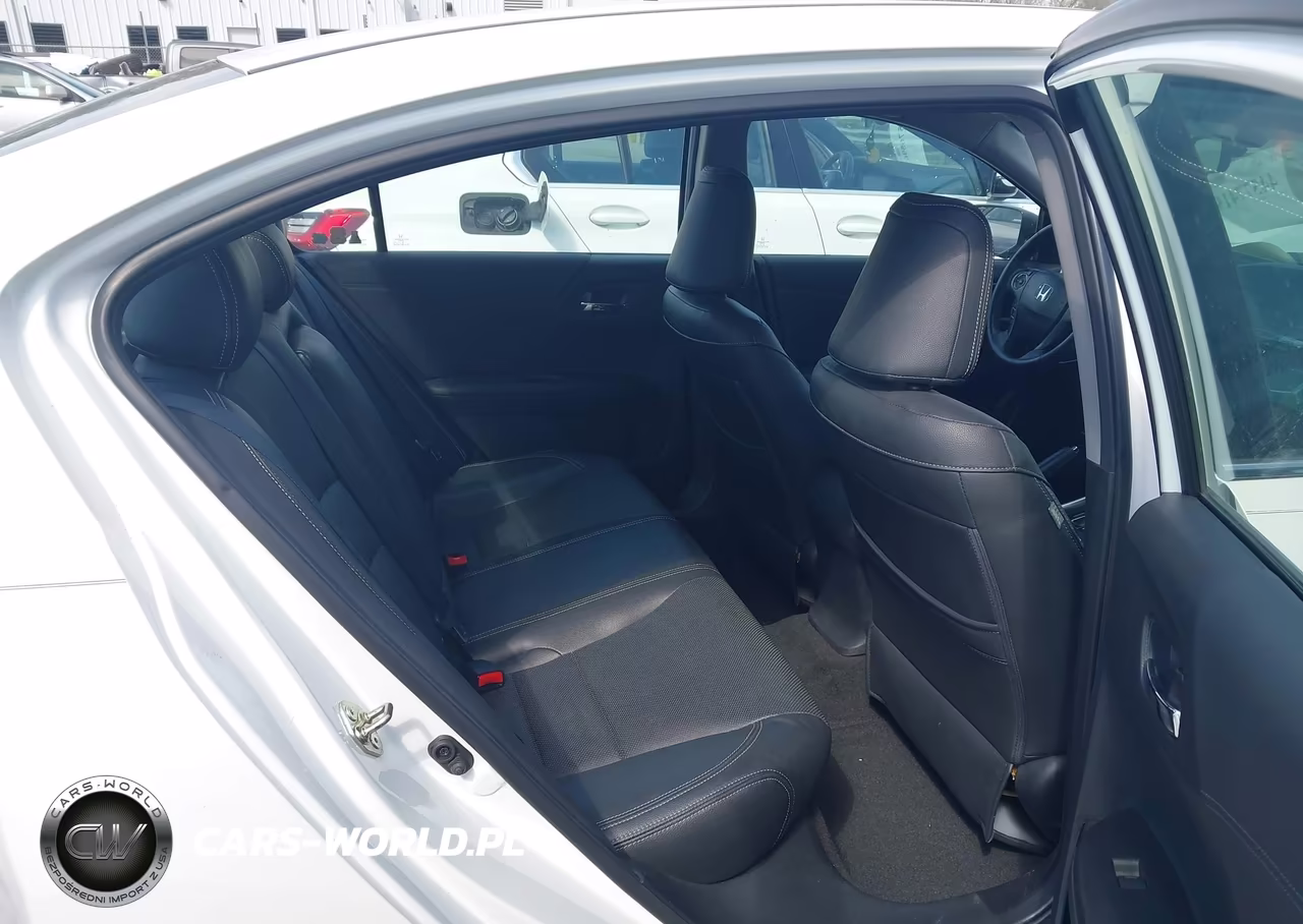 2015 Honda Accord Sport VIN:1HGCR2F5XFA234748 - 8