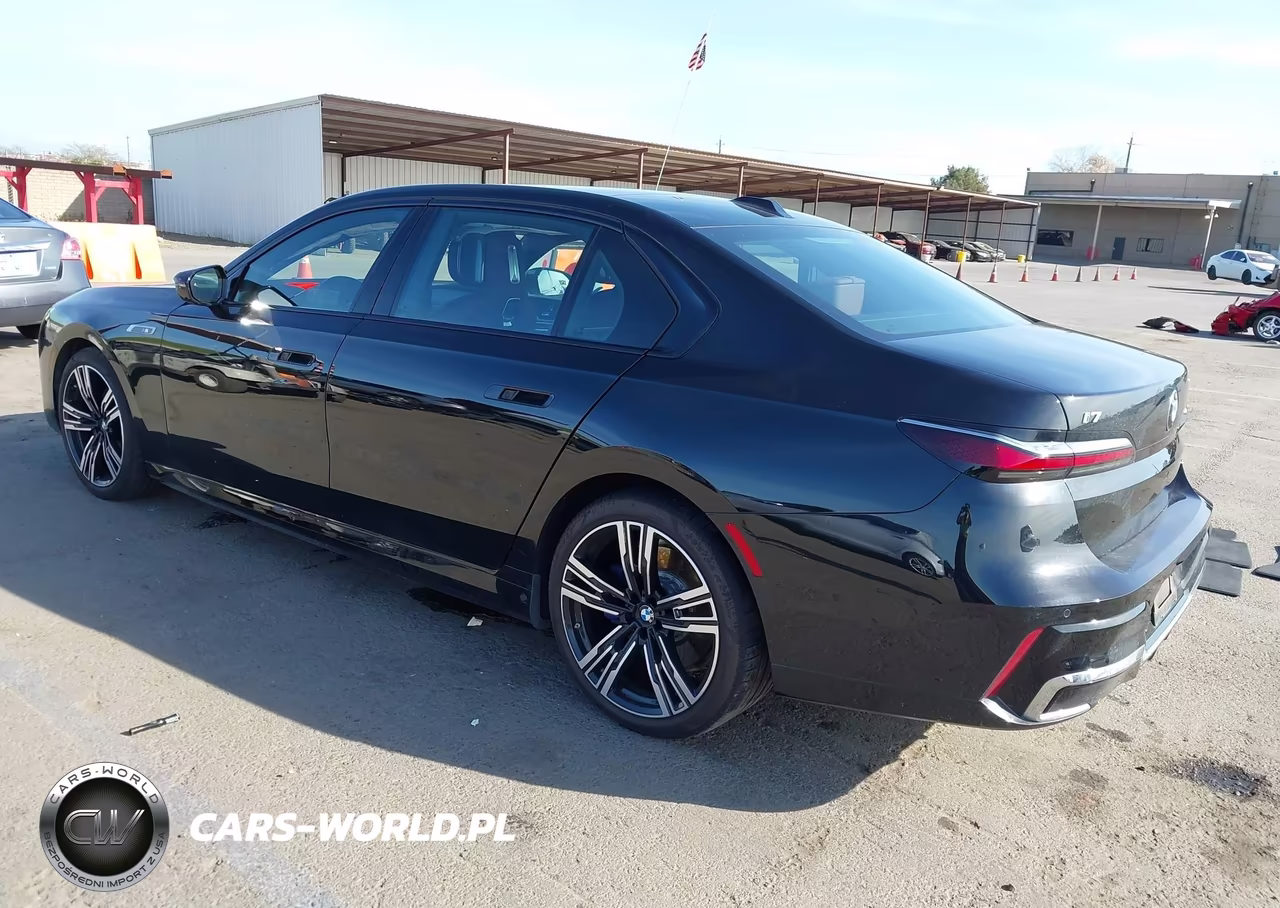 2024 BMW I7 M70 VIN:WBY83EH00RCP70463 - 3