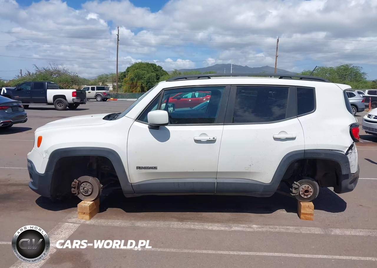 2016 Jeep Renegade Latitude VIN:ZACCJABTXGPD37268 - 13