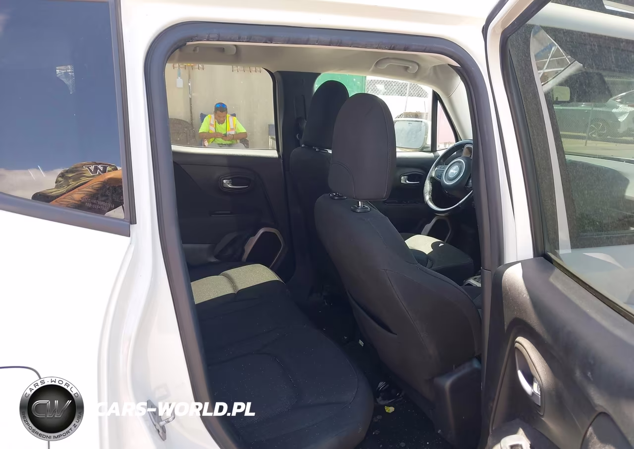 2016 Jeep Renegade Latitude VIN:ZACCJABTXGPD37268 - 8