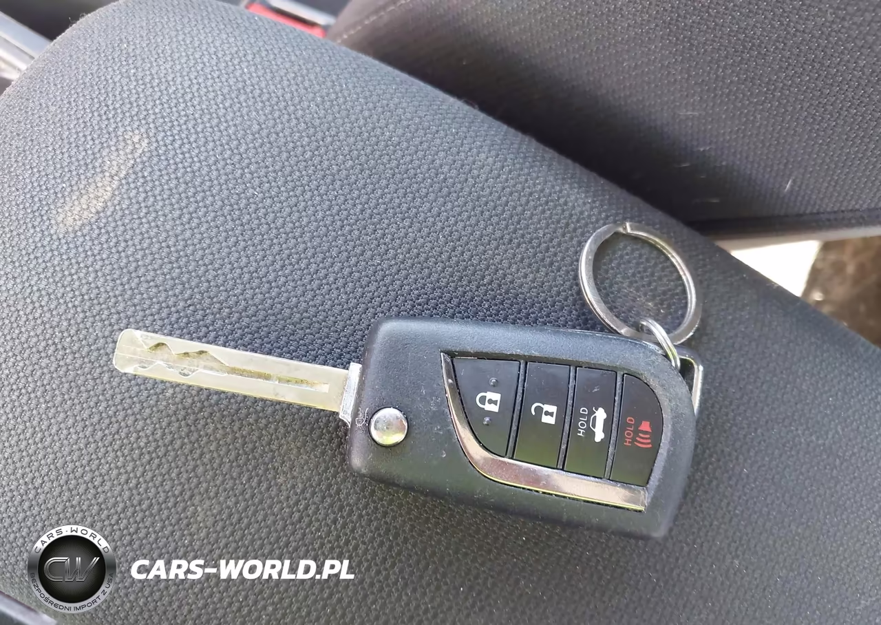 2025 Toyota Corolla Le VIN:5YFB4MDE5SP245394 - 11