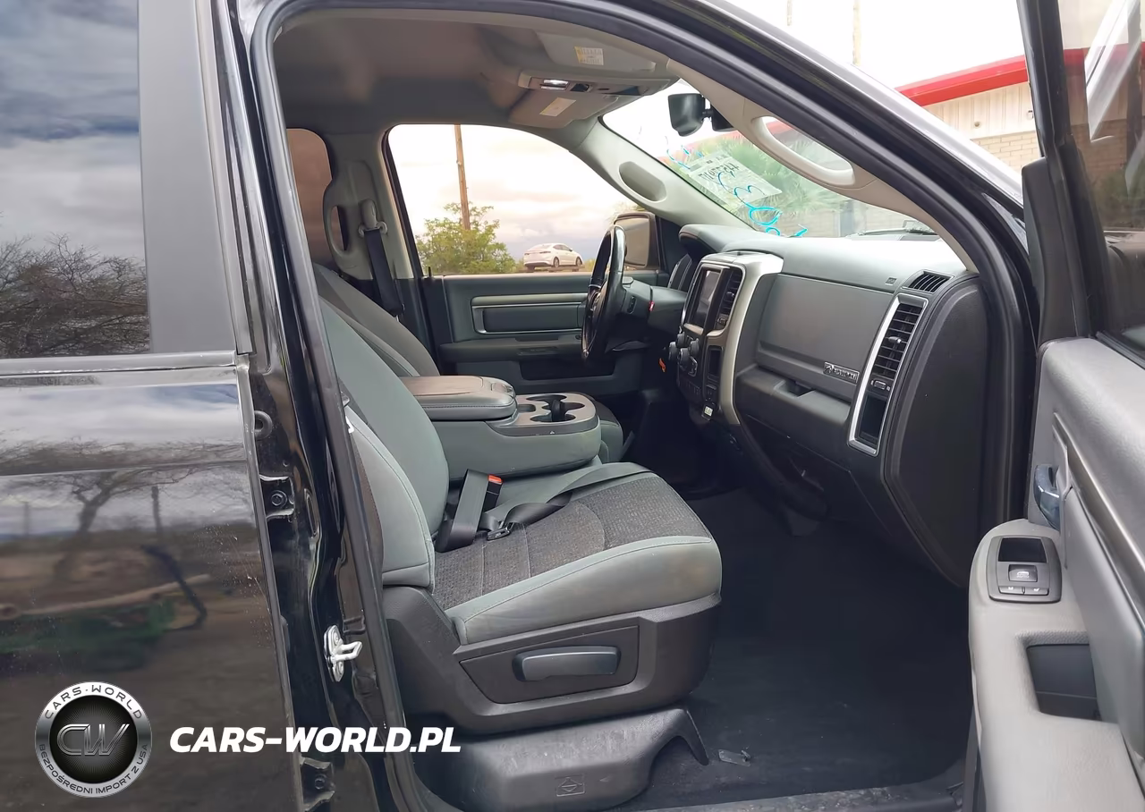 2019 Ram 1500 Classic Big Horn 4X2 6'4 Box VIN:1C6RR6TT8KS603234 - 5