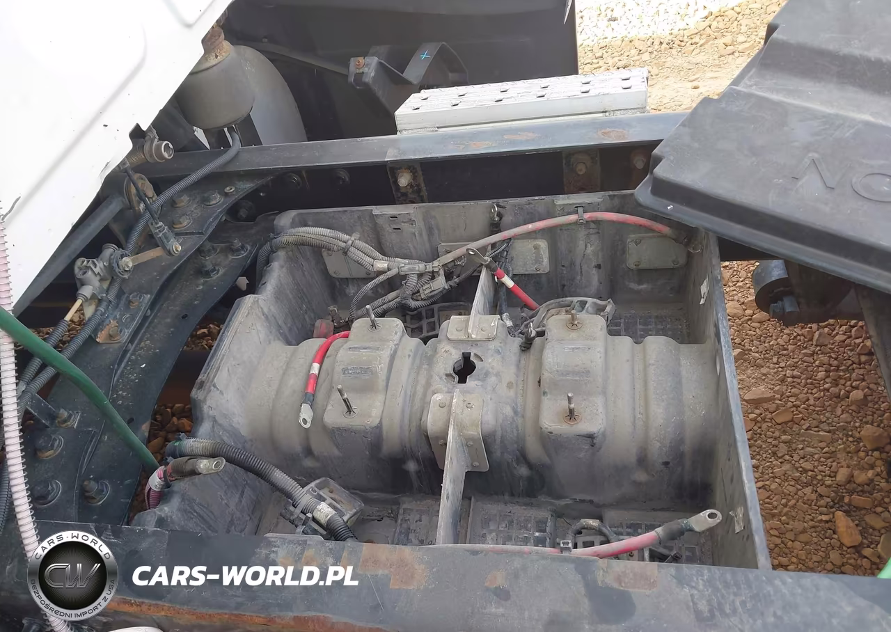 2019 International Lt VIN:3HSDZAPR0KN142299 - 14