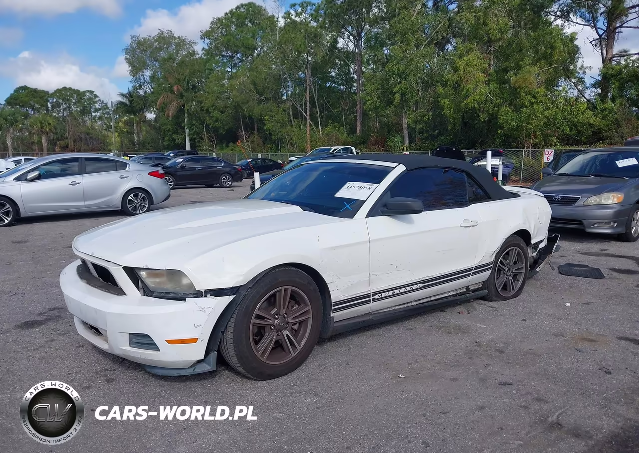 2011 Ford Mustang V6 Premium VIN:1ZVBP8EM3B5163467 - 14