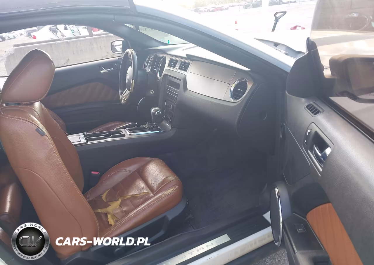 2011 Ford Mustang V6 Premium VIN:1ZVBP8EM3B5163467 - 5