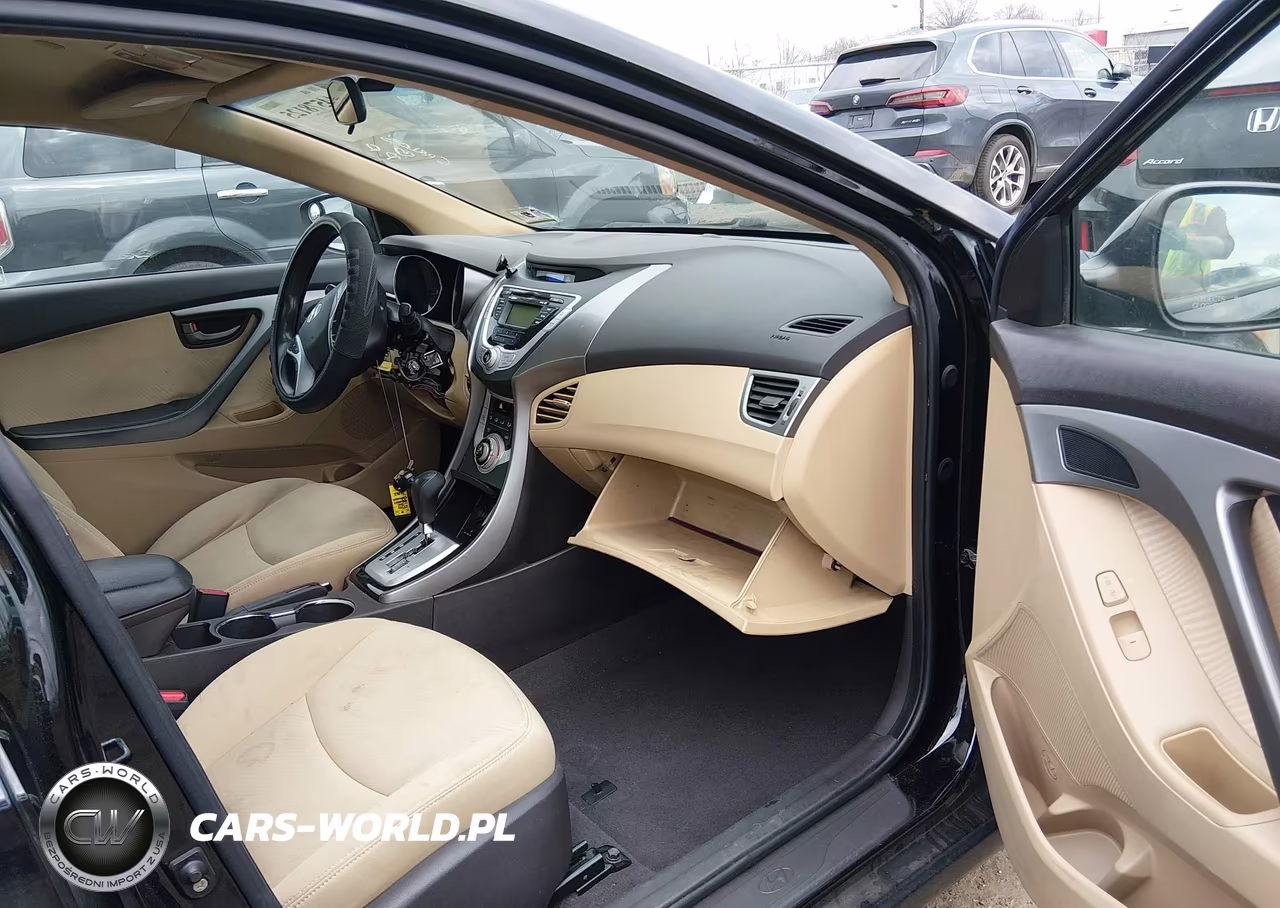 2011 Hyundai Elantra Gls VIN:5NPDH4AE7BH015838 - 5