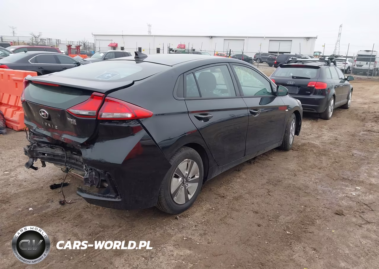 2019 Hyundai Ioniq Hybrid Blue VIN:KMHC65LC0KU171515 - 4