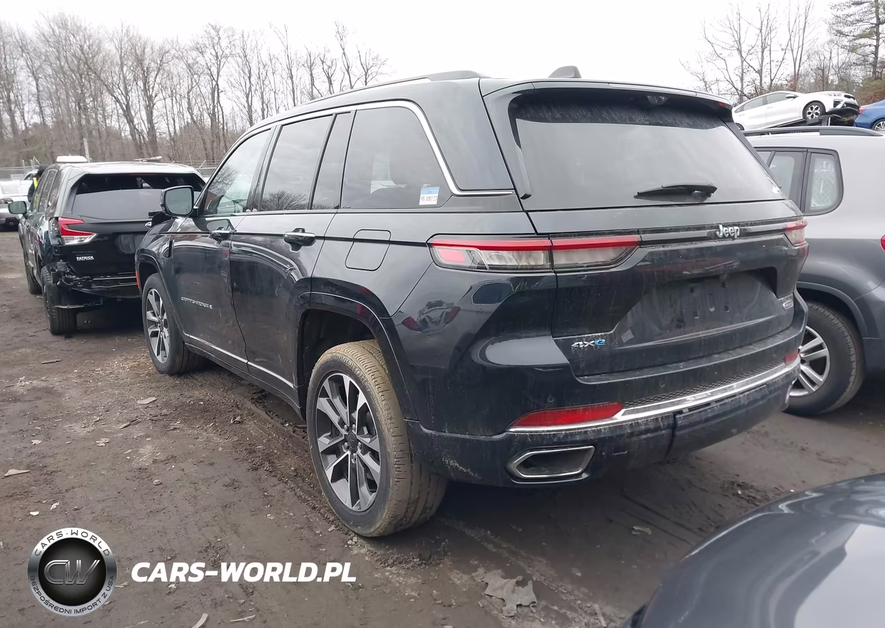 2023 Jeep Grand Cherokee 4Xe Overland VIN:1C4RJYD66P8836974 - 3