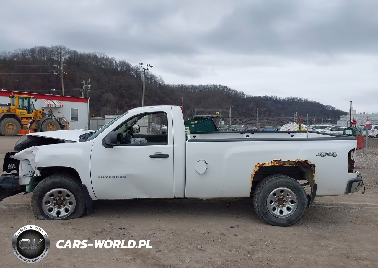 2011 Chevrolet Silverado 1500 Work Truck VIN:1GCNKPEA2BZ239395 - 14