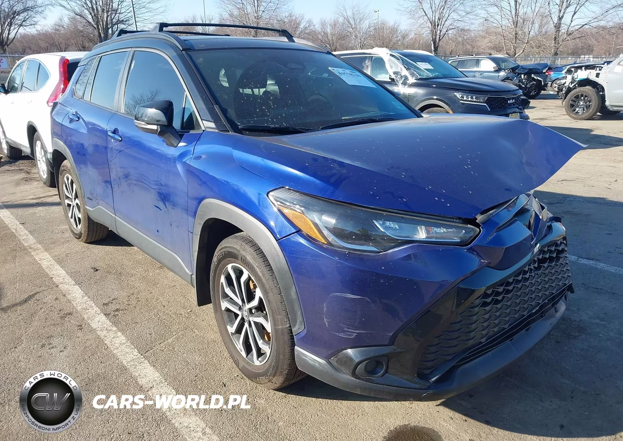 2024 Toyota Corolla Cross Hybrid Se