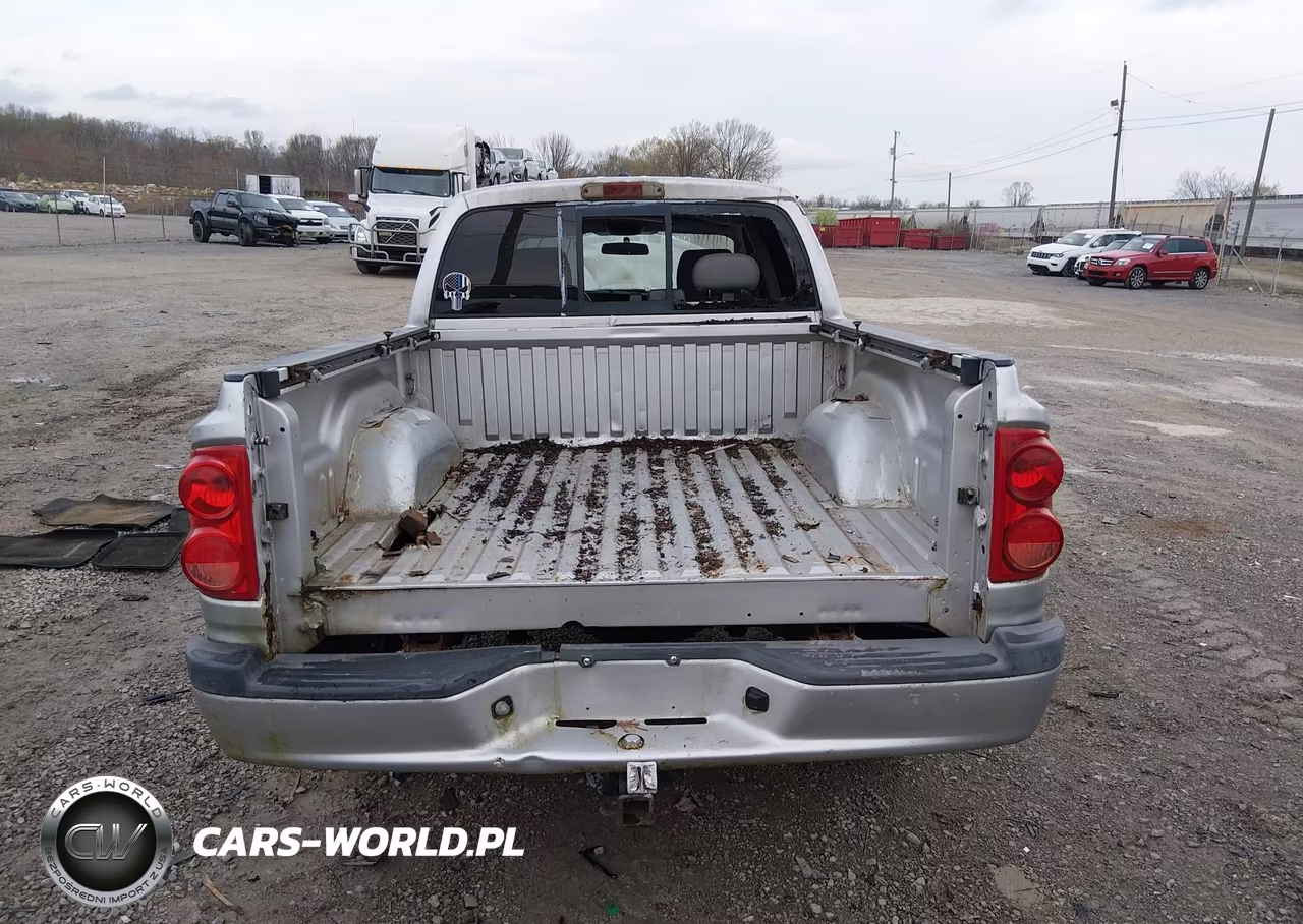 2008 Dodge Dakota Slt VIN:1D7HW48N38S508011 - 17