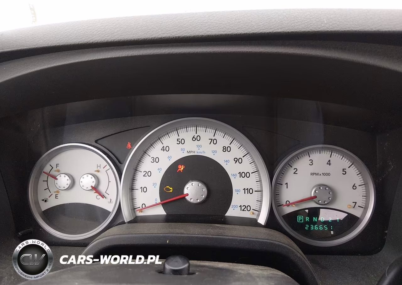 2008 Dodge Dakota Slt VIN:1D7HW48N38S508011 - 7