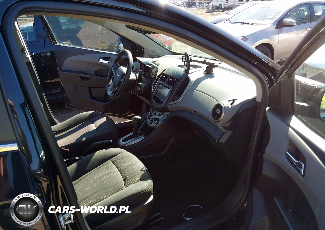 2016 Chevrolet Sonic Lt Auto VIN:1G1JC5SB4G4175838 - 5