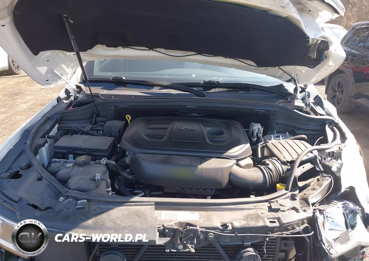 2019 Jeep Grand Cherokee Laredo E 4X4 VIN:1C4RJFAG8KC814756 - 10