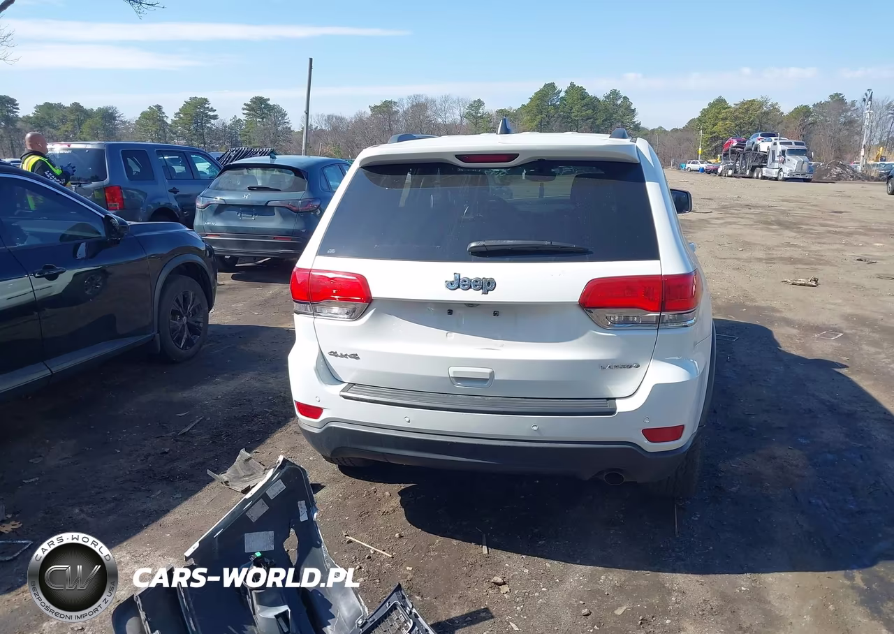 2019 Jeep Grand Cherokee Laredo E 4X4 VIN:1C4RJFAG8KC814756 - 16