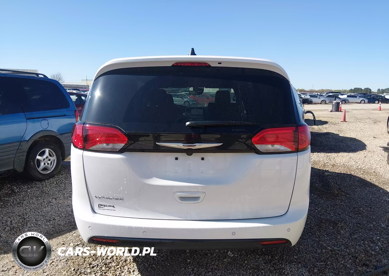 2025 Chrysler Voyager Lx VIN:2C4RC1CG3SR613977 - 16
