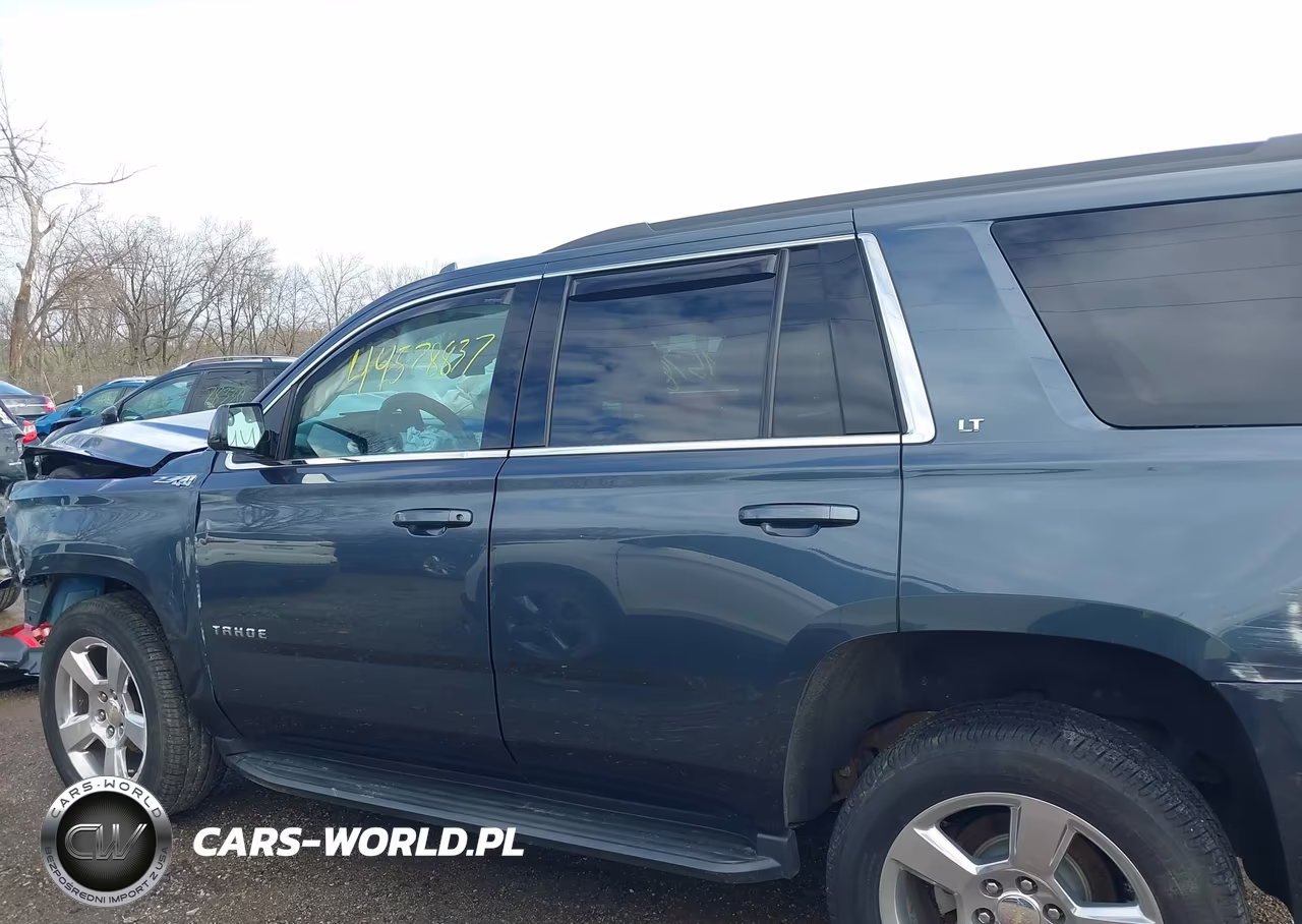 2019 Chevrolet Tahoe Lt VIN:1GNSKBKC1KR205726 - 15