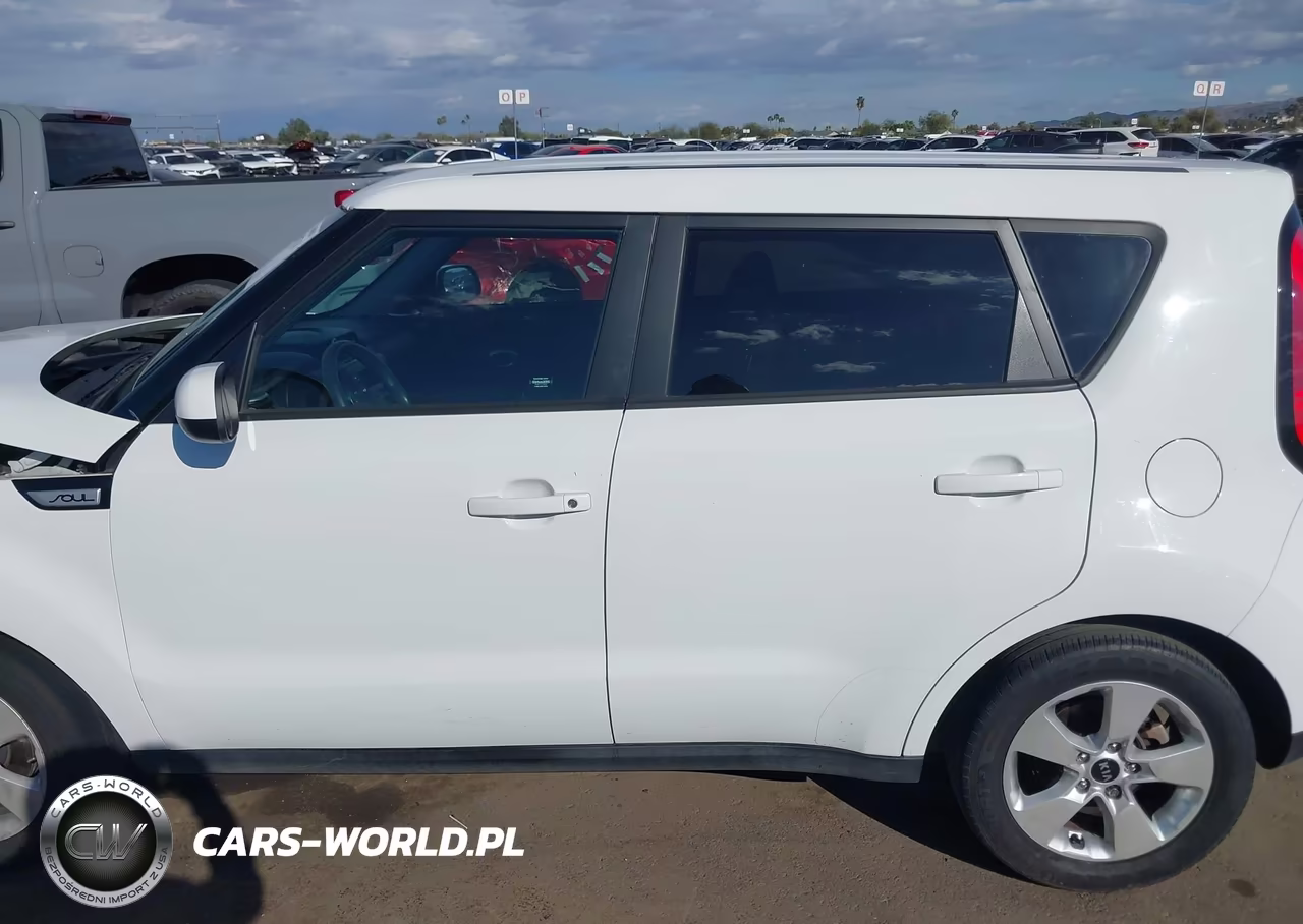 2016 Kia Soul VIN:KNDJN2A26G7387723 - 14