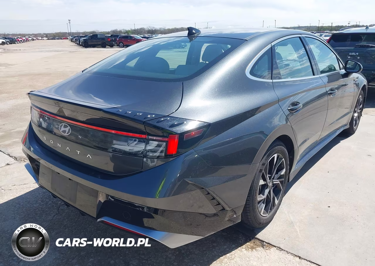 2025 Hyundai Sonata Sel VIN:KMHL64JA3SA473734 - 4