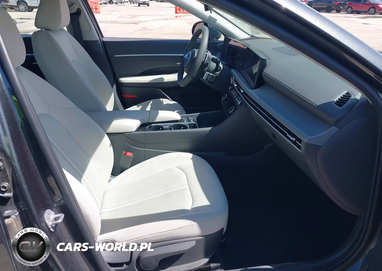 2025 Hyundai Sonata Sel VIN:KMHL64JA3SA473734 - 5