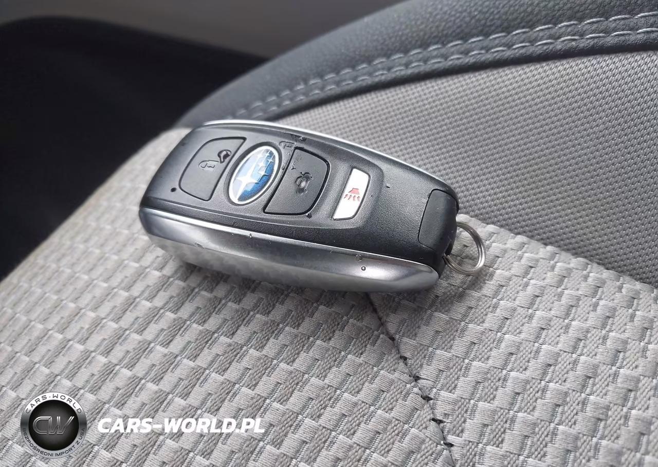 2022 Subaru Forester Premium VIN:JF2SKAEC4NH516643 - 11