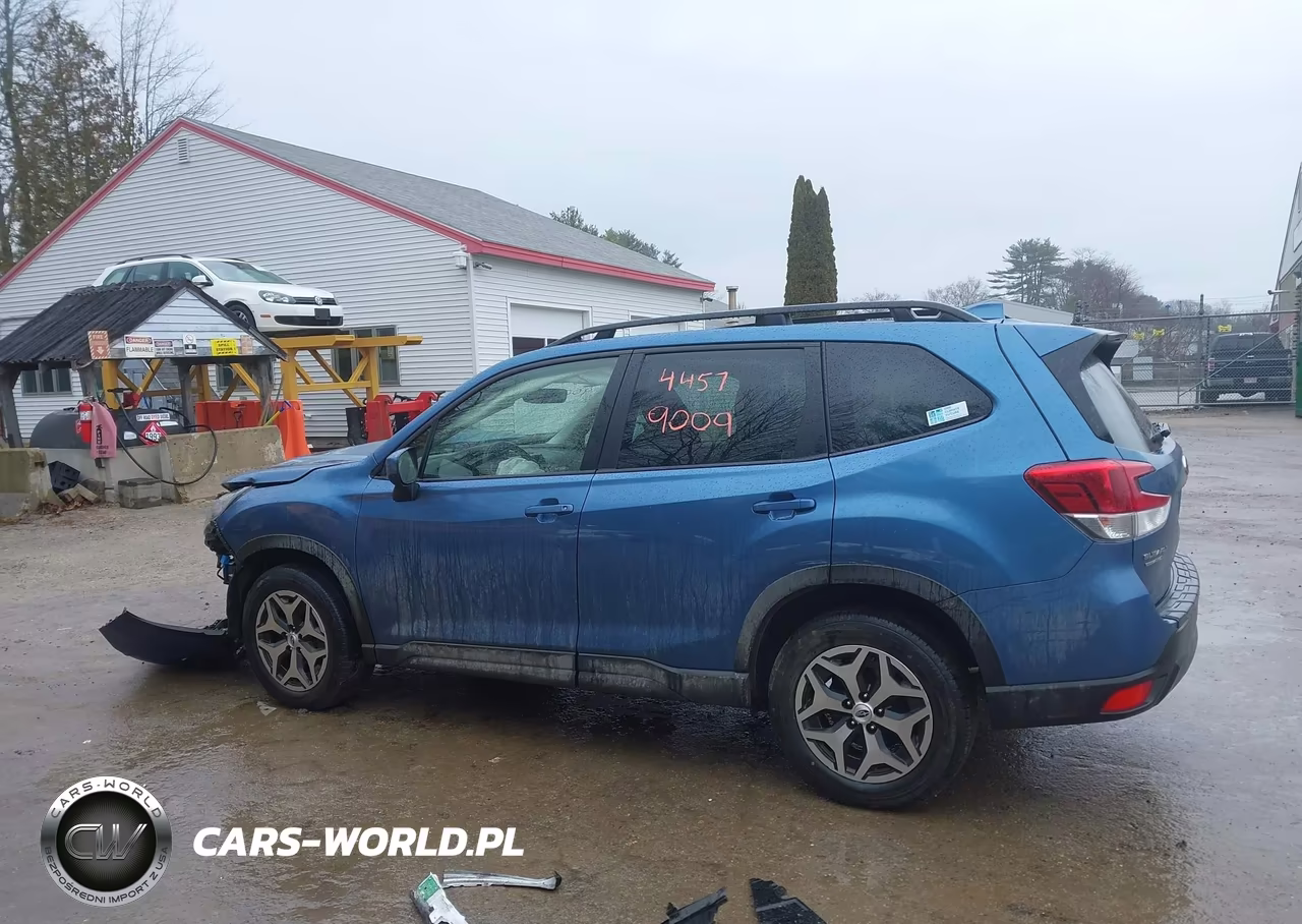 2022 Subaru Forester Premium VIN:JF2SKAEC4NH516643 - 15