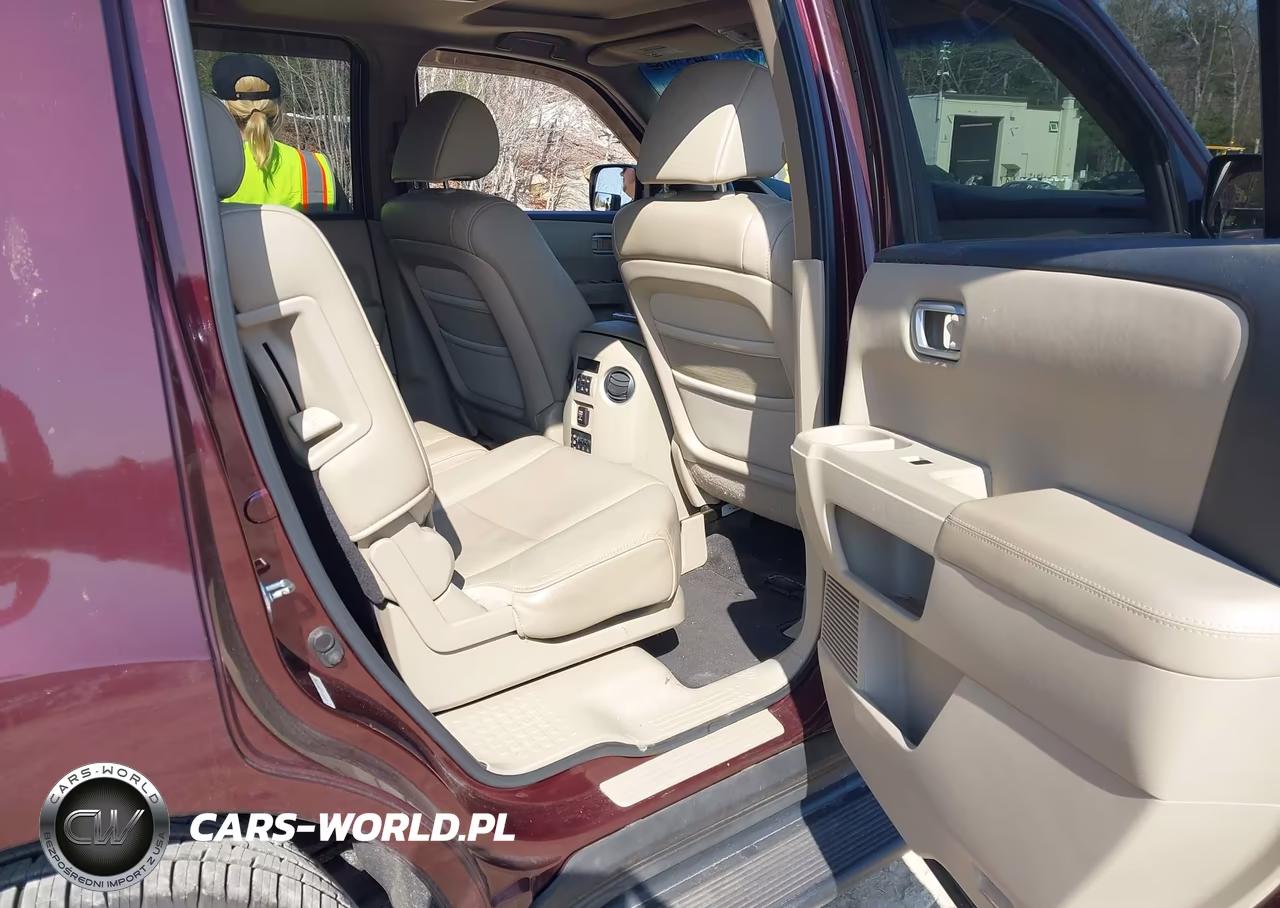 2011 Honda Pilot Ex-L VIN:5FNYF4H61BB026368 - 8