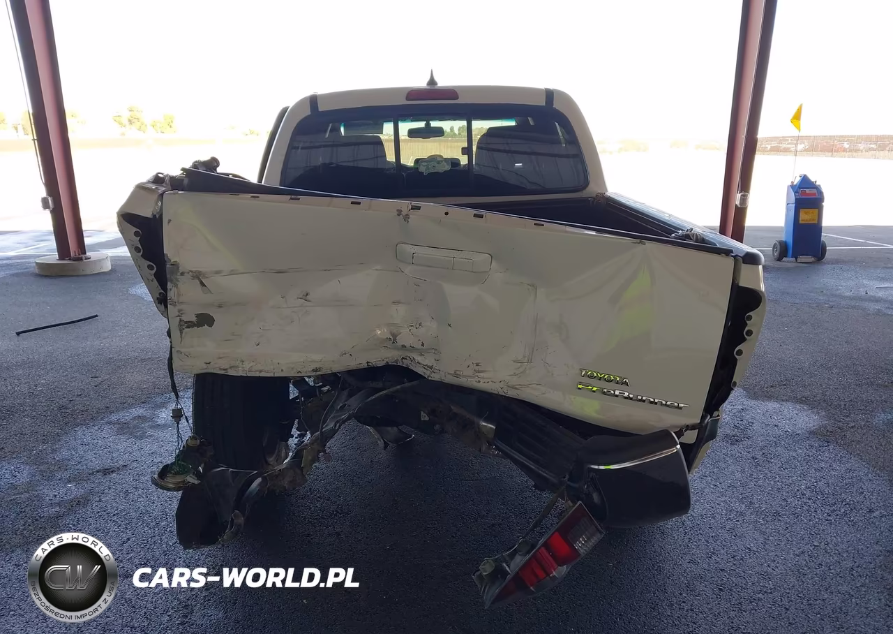 2011 Toyota Tacoma Prerunner VIN:5TFJX4GN3BX005499 - 17