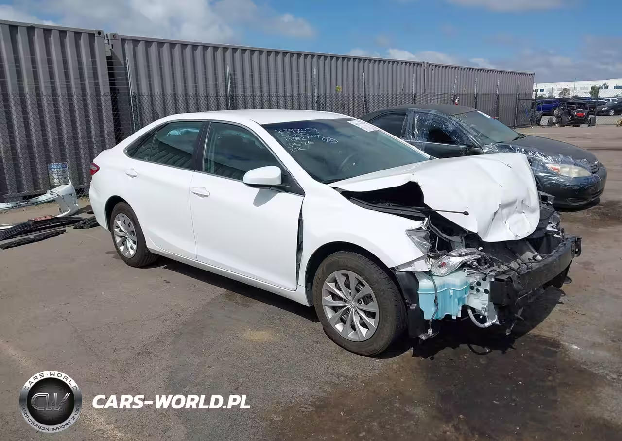 2015 Toyota Camry Le