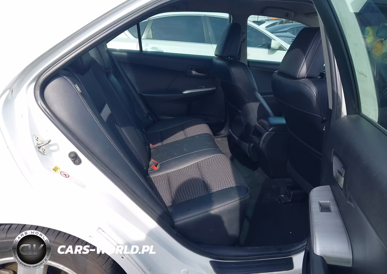 2014 Toyota Camry Se VIN:4T1BF1FK1EU429620 - 8