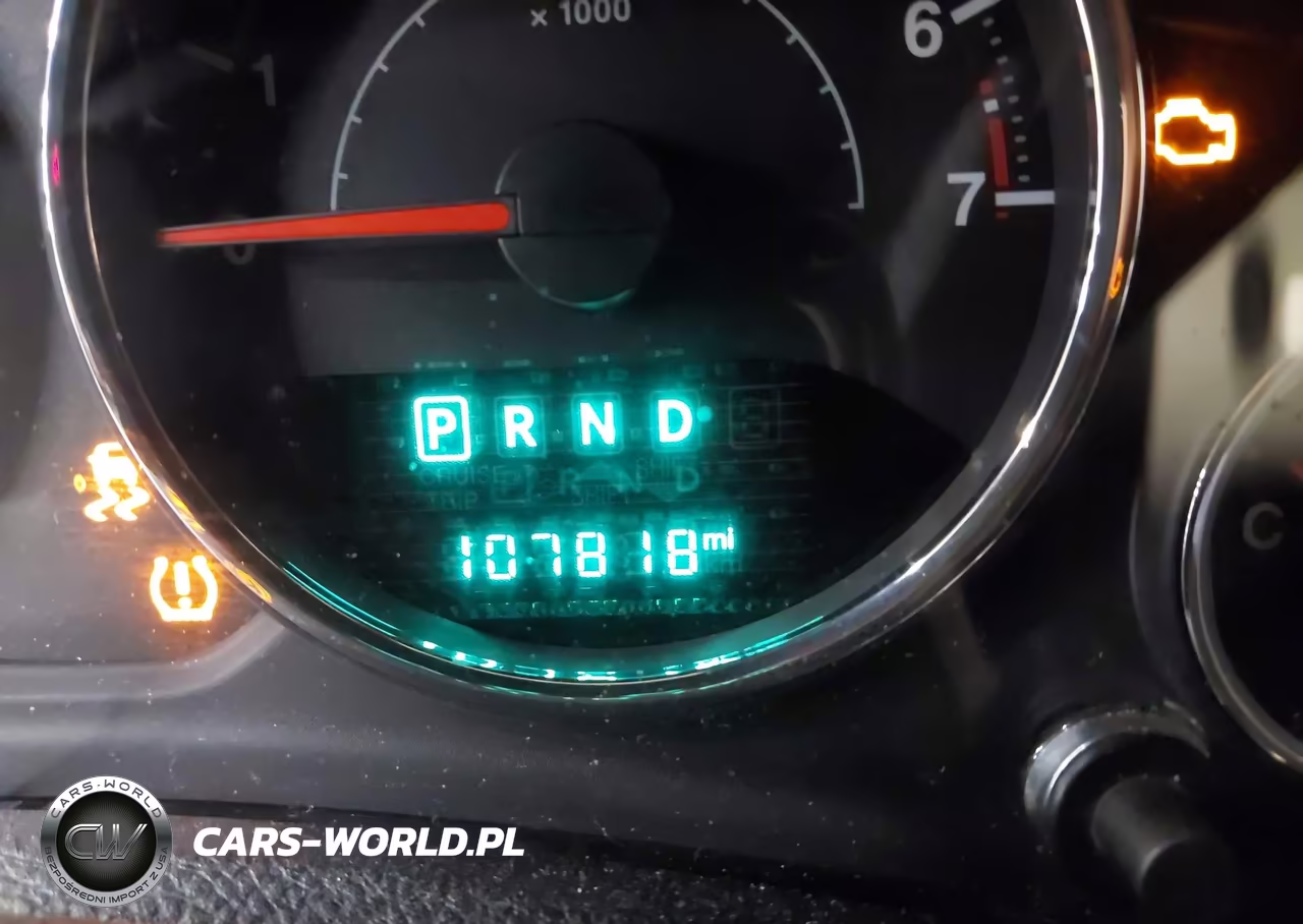 2015 Jeep Wrangler Unlimited Sport VIN:1C4BJWDG7FL713985 - 15