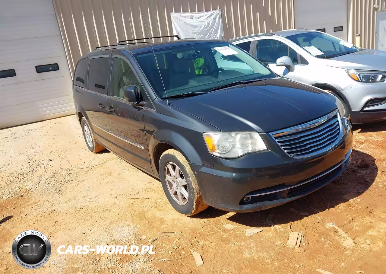 2012 Chrysler Town & Country Touring