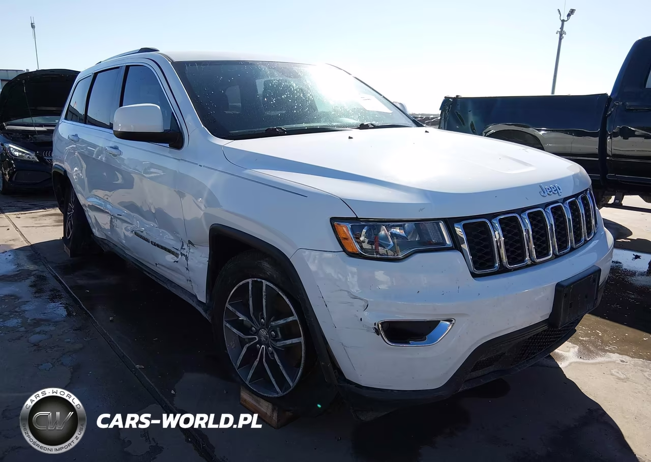 2018 Jeep Grand Cherokee Laredo E 4X2