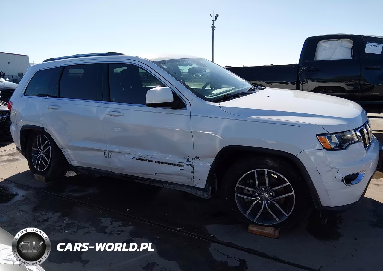 2018 Jeep Grand Cherokee Laredo E 4X2 VIN:1C4RJEAG8JC447219 - 13