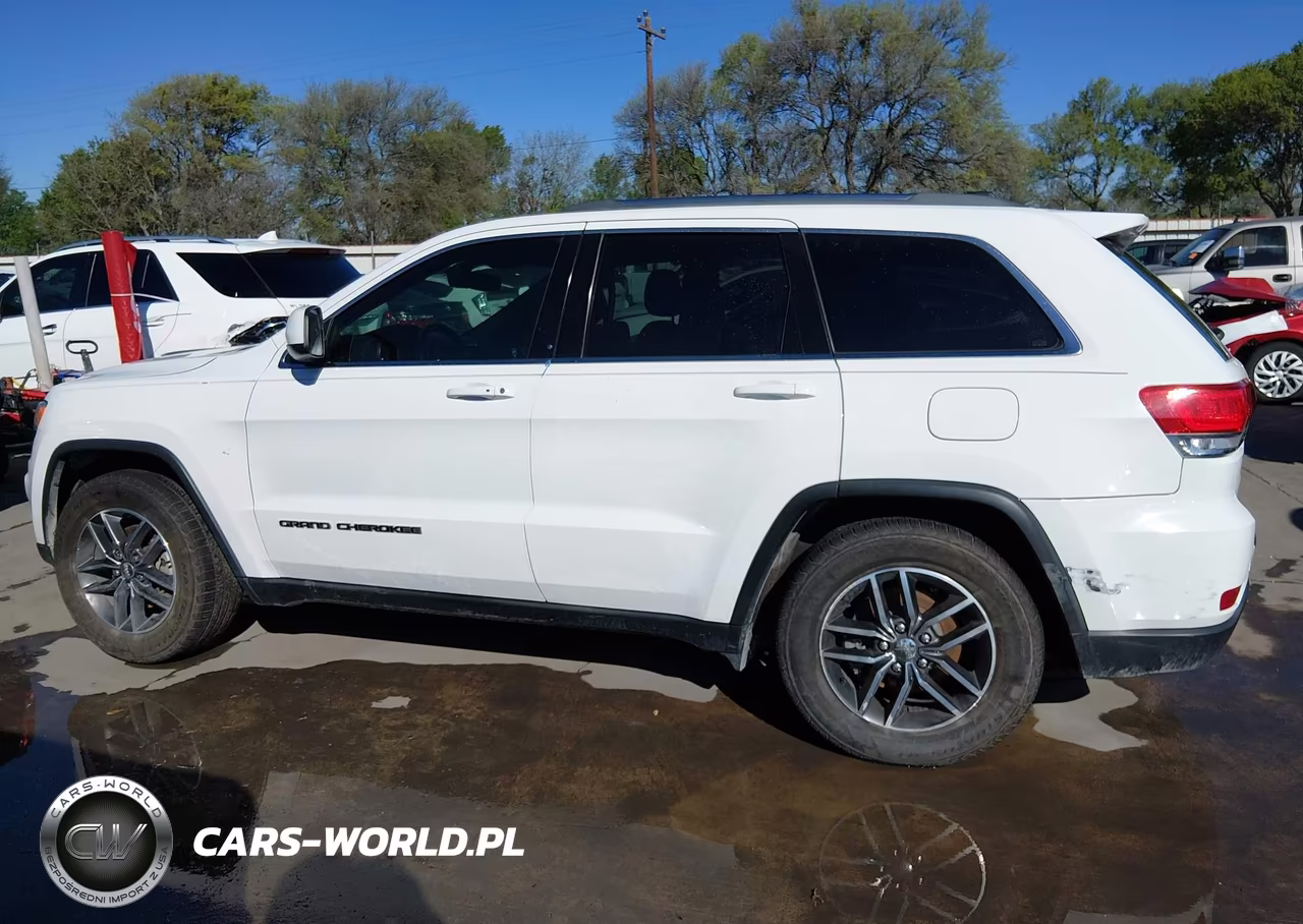 2018 Jeep Grand Cherokee Laredo E 4X2 VIN:1C4RJEAG8JC447219 - 14