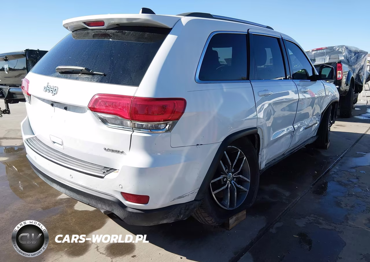 2018 Jeep Grand Cherokee Laredo E 4X2 VIN:1C4RJEAG8JC447219 - 4