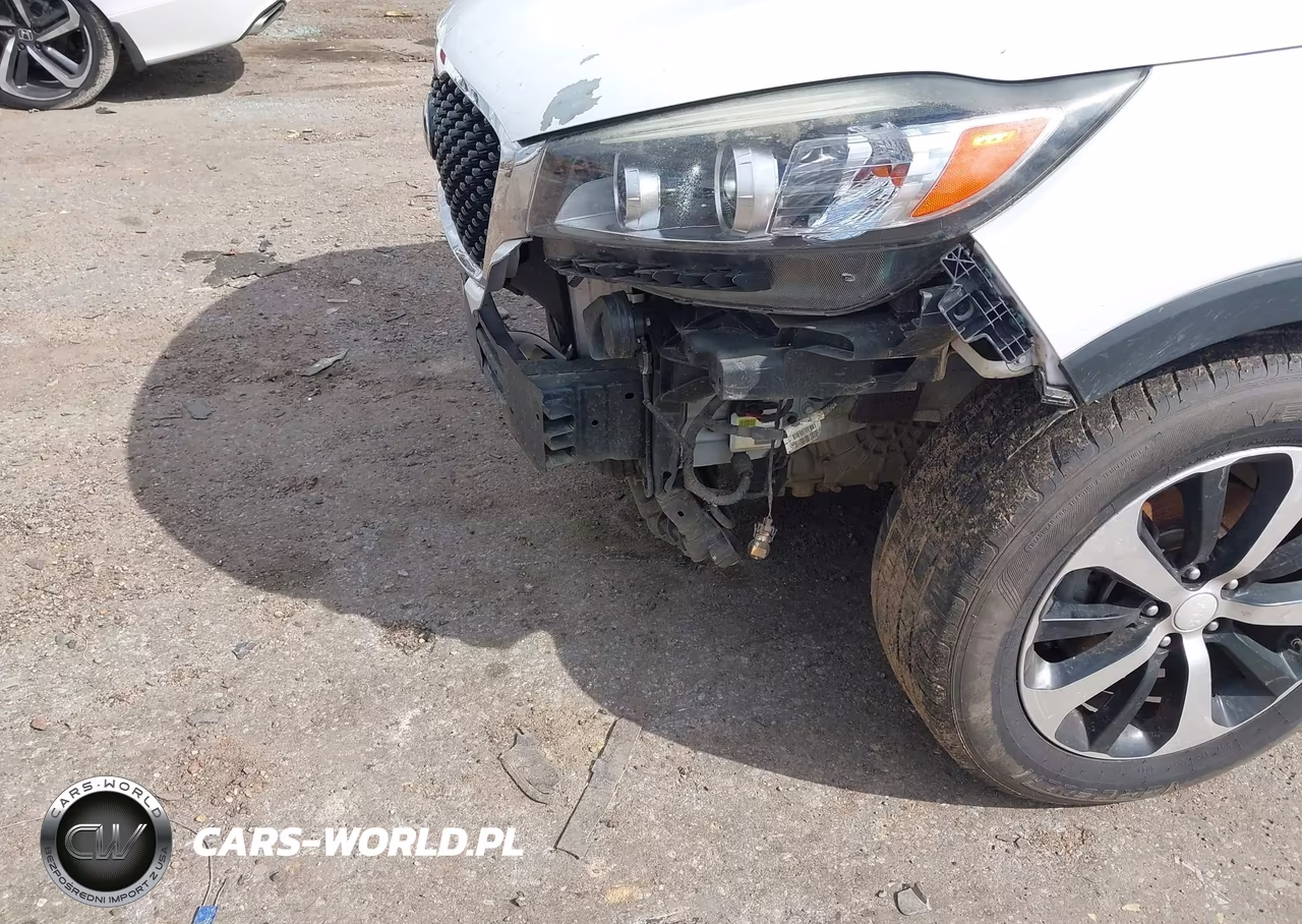 2016 Kia Sorento 2.0T Ex VIN:5XYPH4A15GG056218 - 18