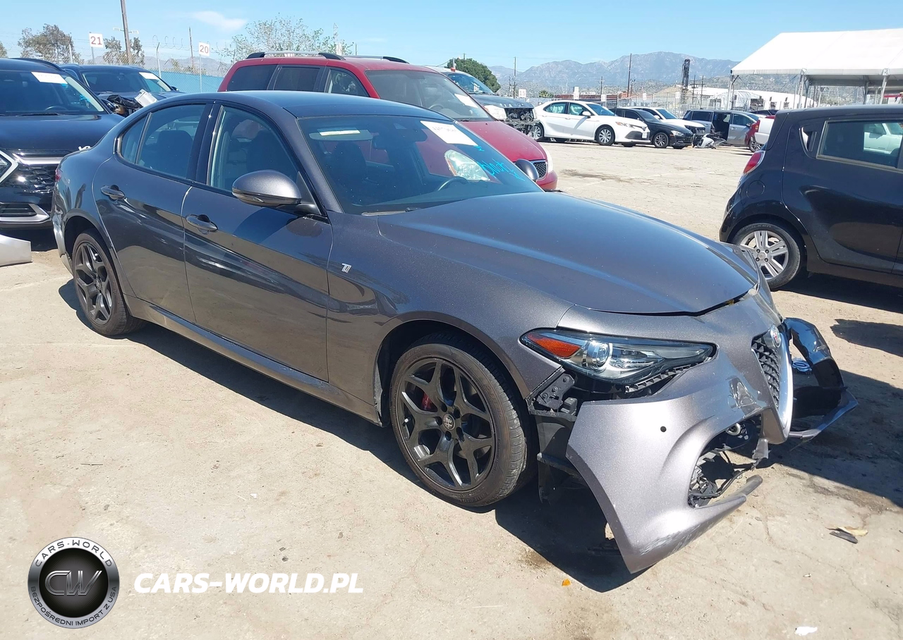 2022 Alfa Romeo Giulia Ti Rwd