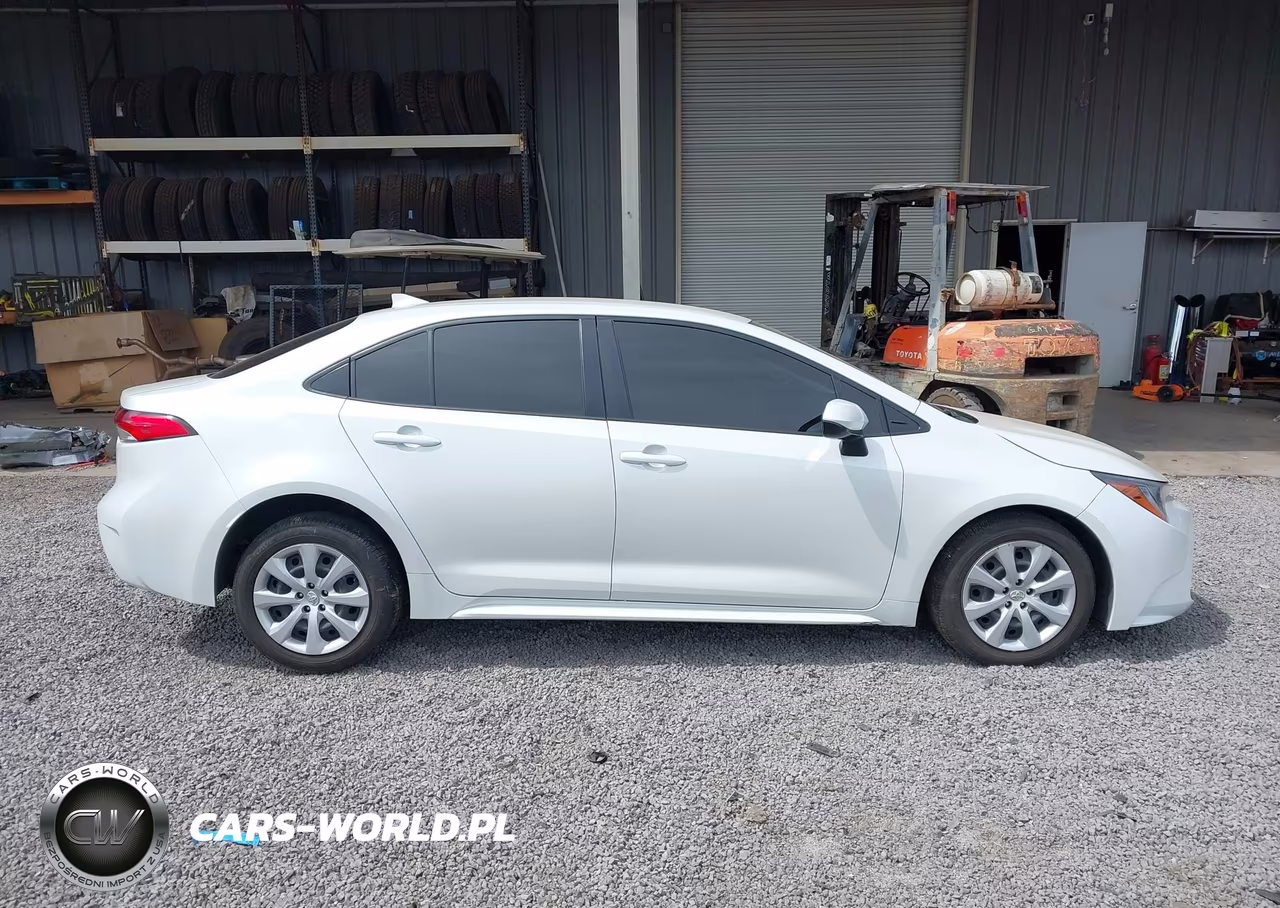 2024 Toyota Corolla Le VIN:JTDB4MEE3RJ016984 - 13