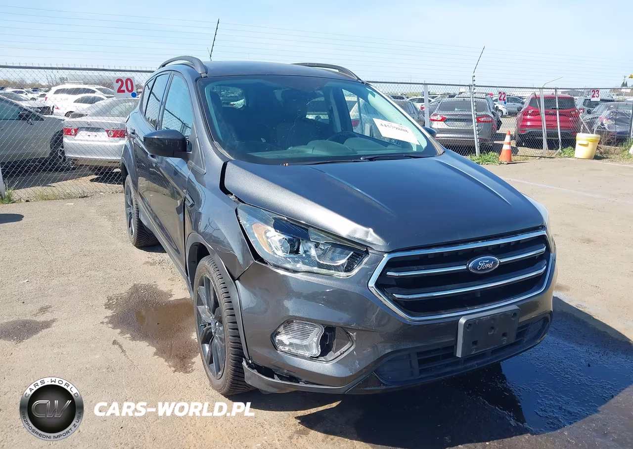 2018 Ford Escape Se